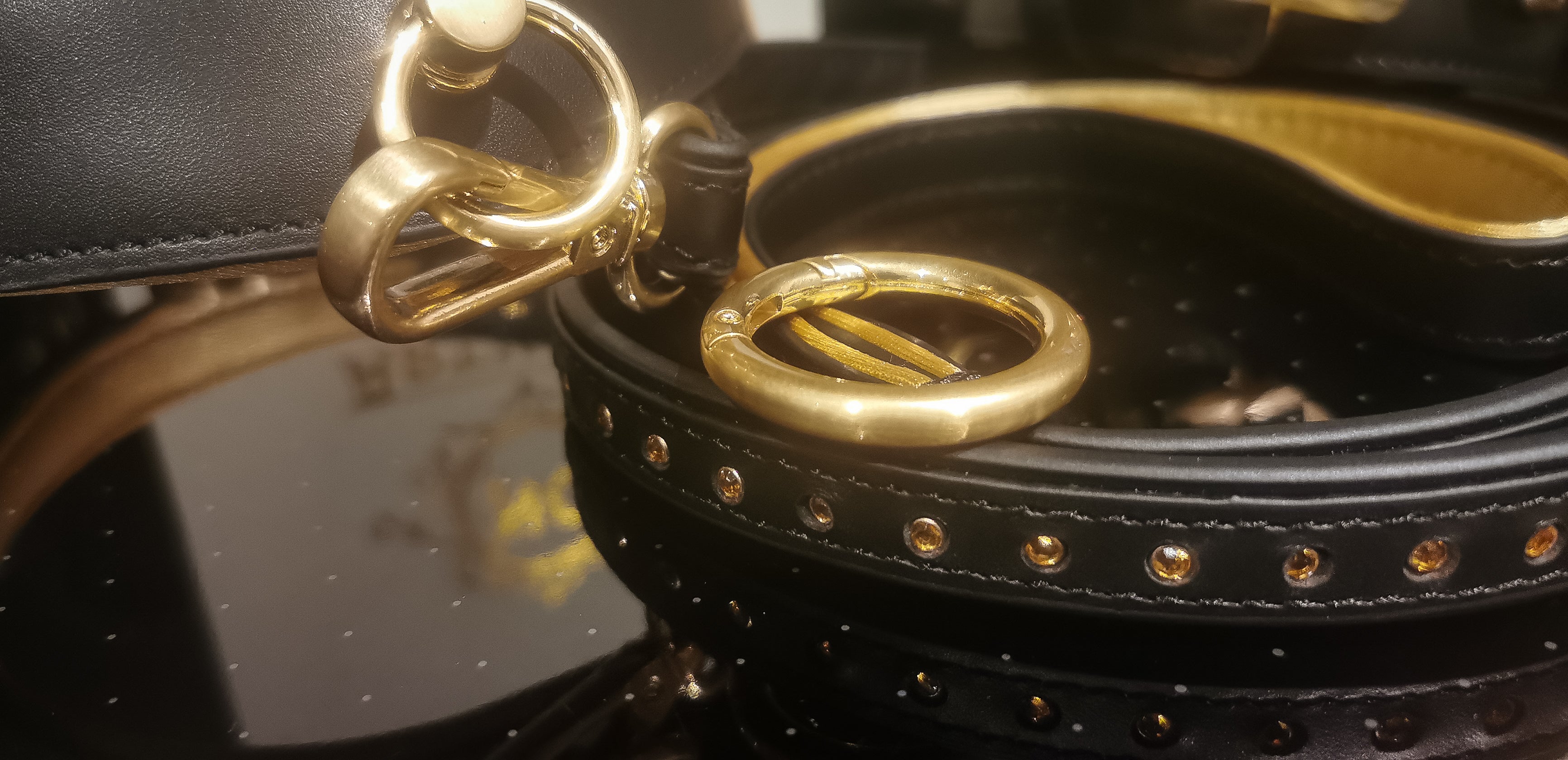 BS - NG Artwork Edition Leinen Black Gold