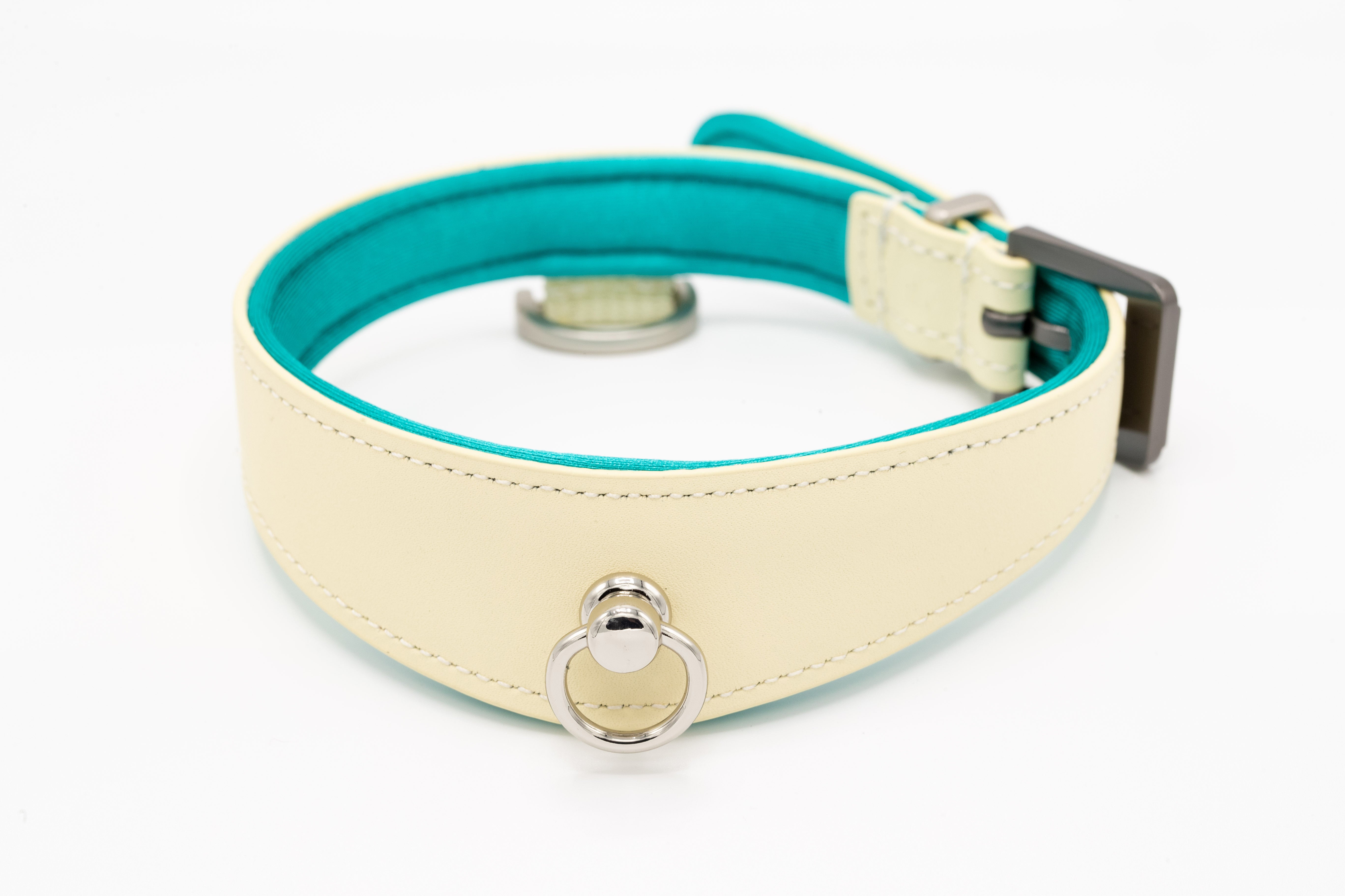 Black Swan Collars Blue Ice