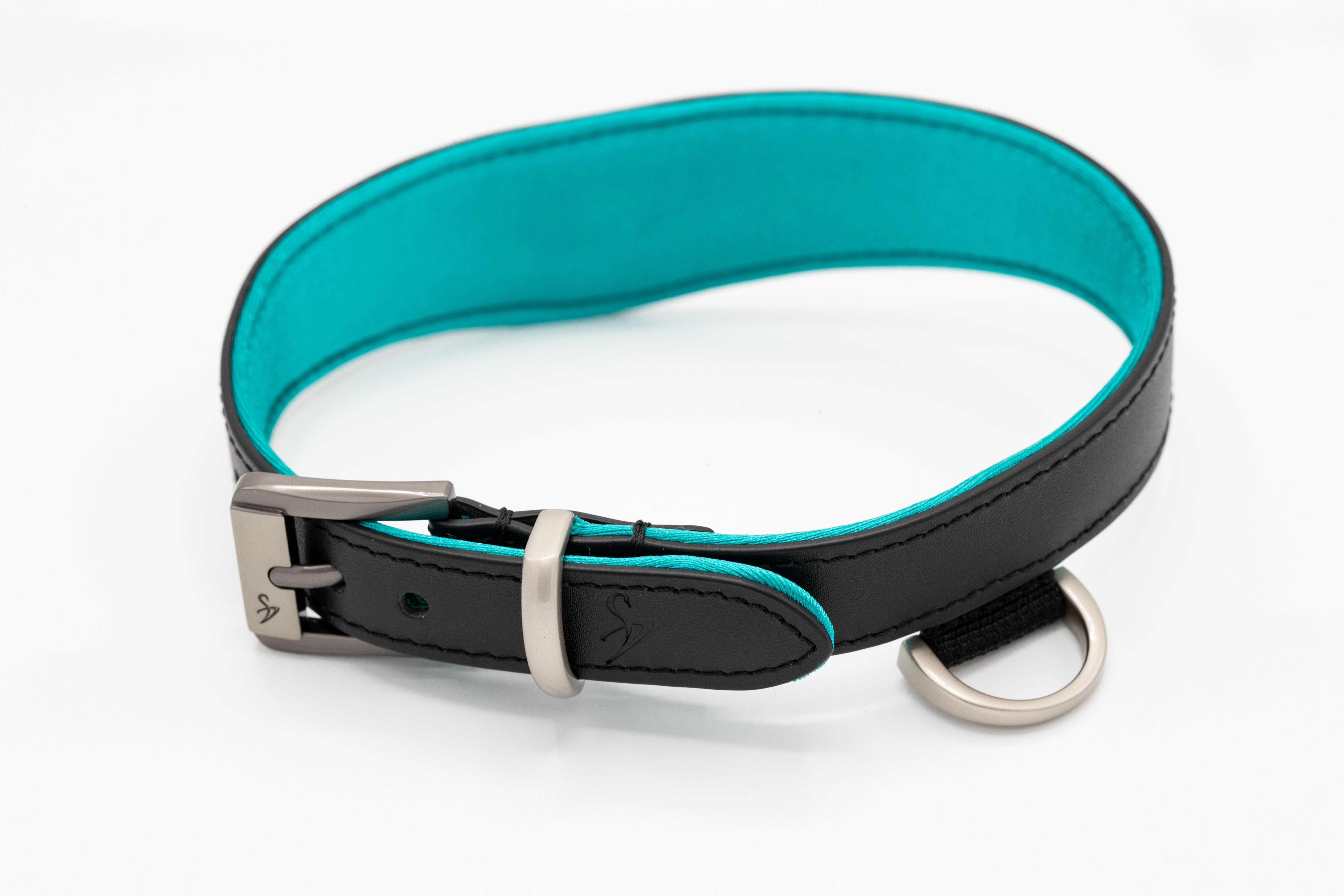 Black Swan Collars Black Ice