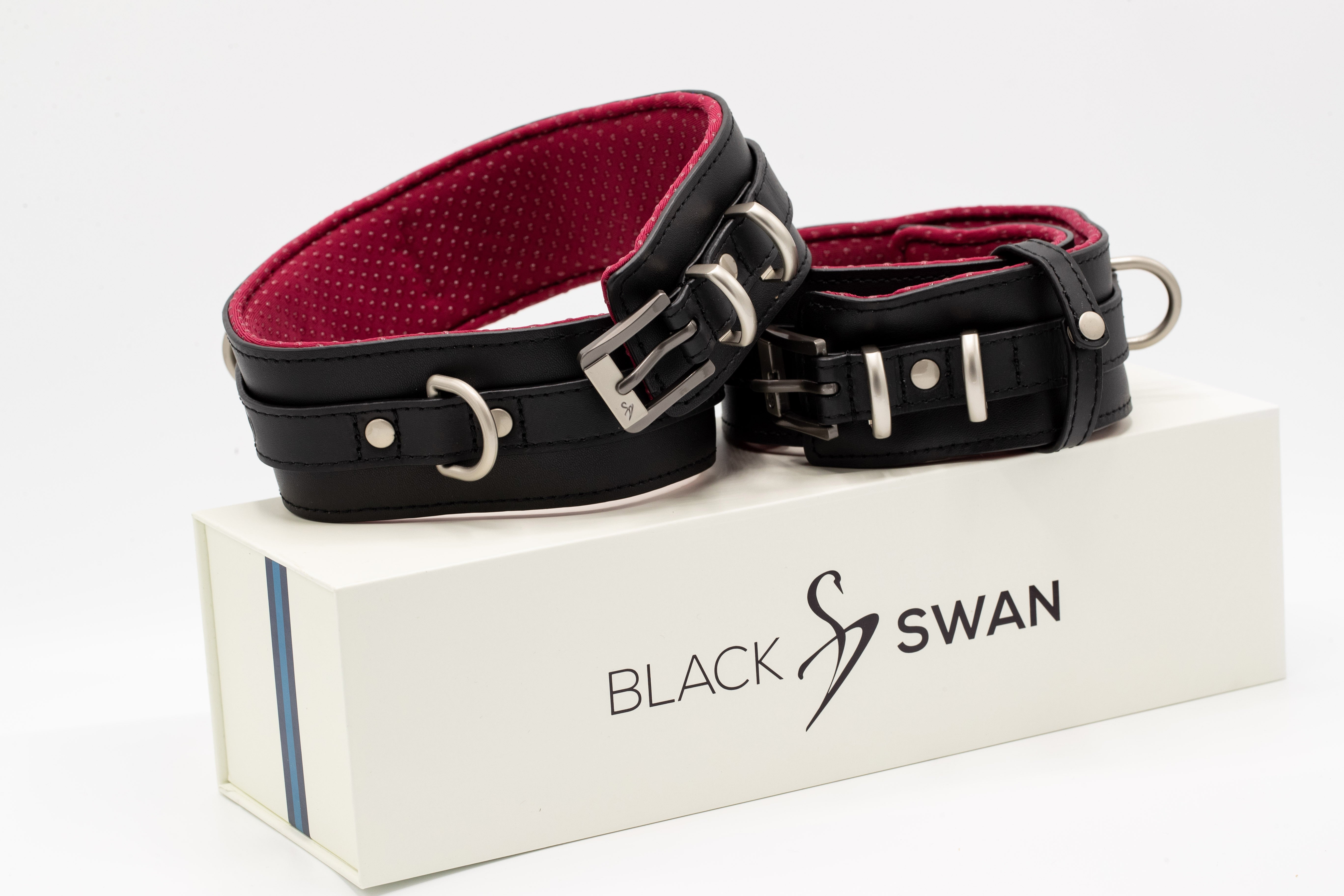 Black Swan Oberschenkelfessel Black Berry